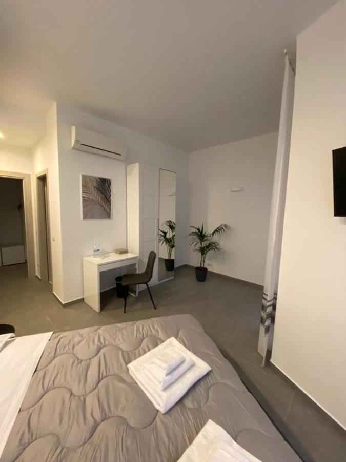 Residenza Via Verdi Parma Esterno foto