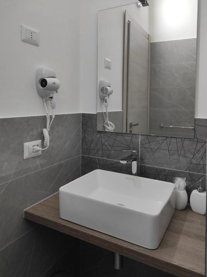 Residenza Via Verdi Parma Esterno foto